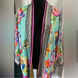 Lovestitch - Belize reversible Kimono NWT
